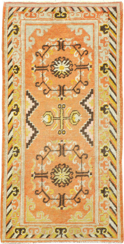 Vintage East Turkestan Khotan Rug (Pair: 2 of 2), No.19051 - Galerie Shabab