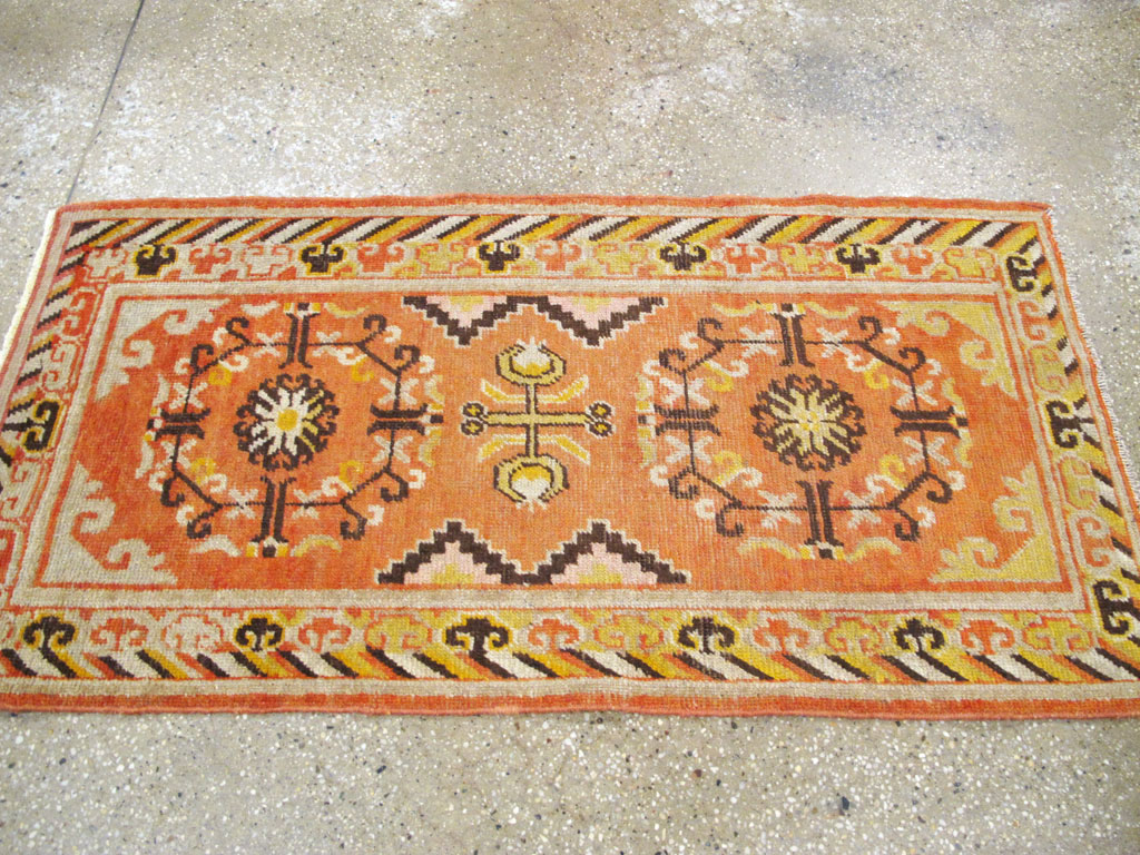 Vintage East Turkestan Khotan Rug (Pair: 2 of 2), No.19051 - Galerie Shabab