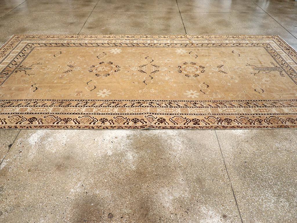 Antique East Turkestan Khotan Carpet, No.19052 - Galerie Shabab