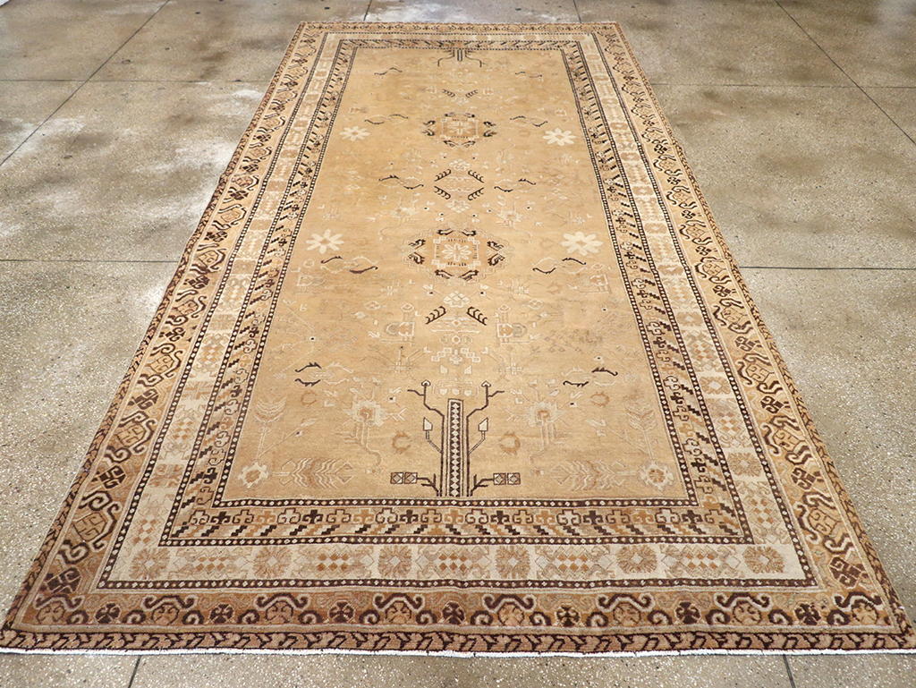 Antique East Turkestan Khotan Carpet, No.19052 - Galerie Shabab