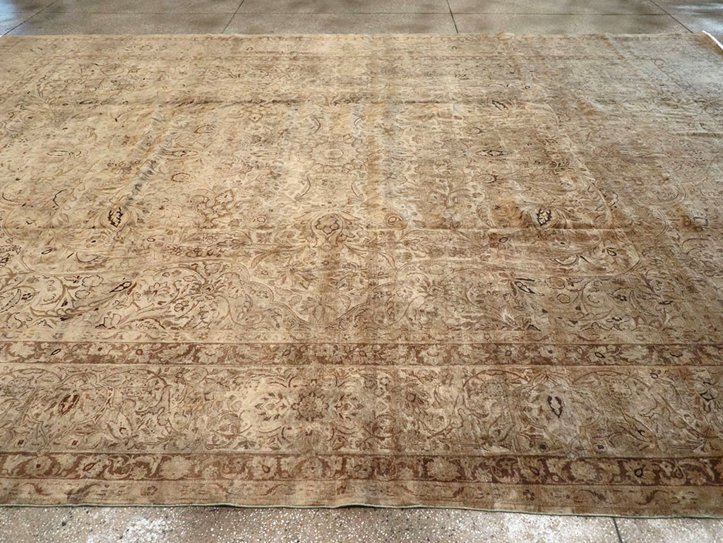 Antique Persian Lavar Kerman Carpet, No.19054 - Galerie Shabab