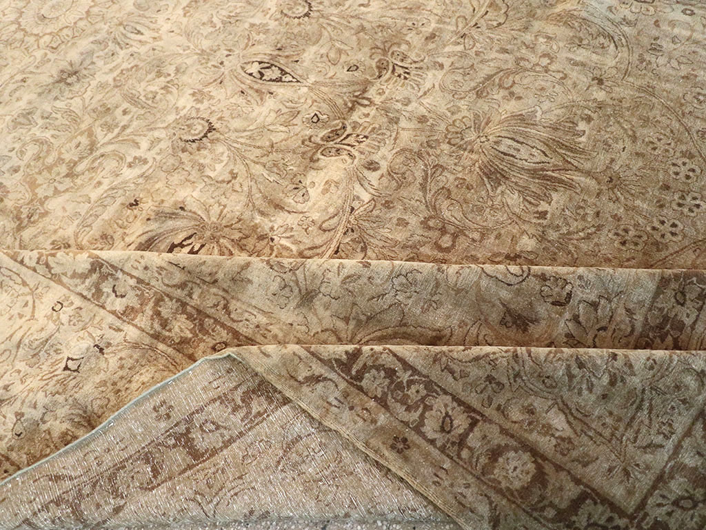 Antique Persian Lavar Kerman Carpet, No.19054 - Galerie Shabab