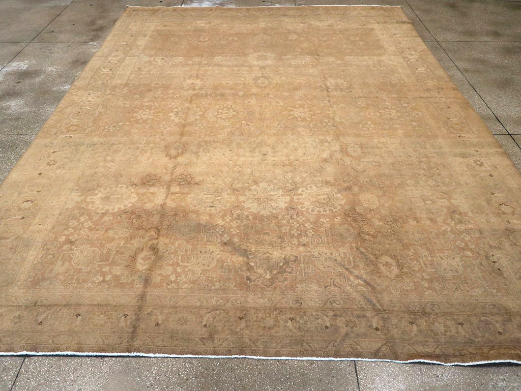 Antique Persian Tabriz Carpet, No.19055 - Galerie Shabab