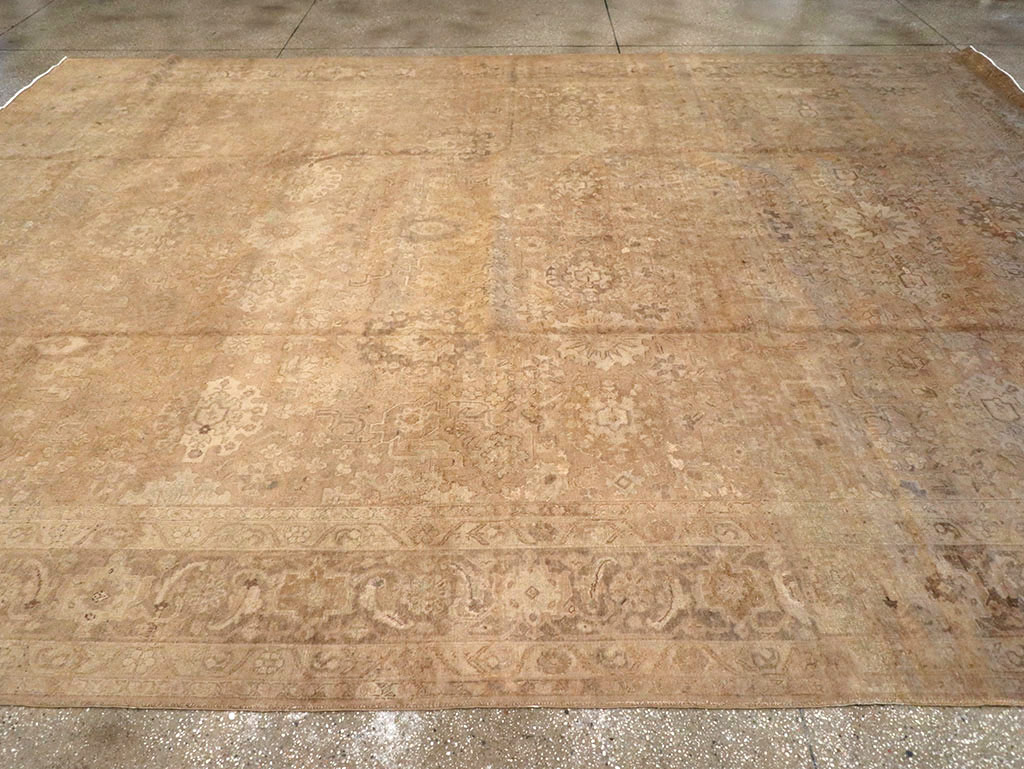 Antique Persian Tabriz Carpet, No.19055 - Galerie Shabab