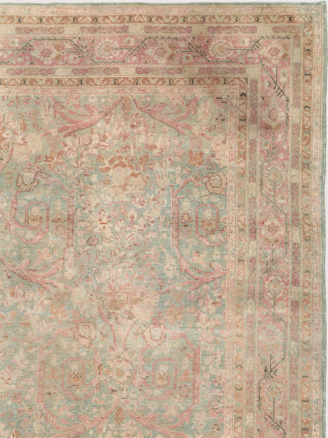 Antique Persian Tabriz Carpet, No.19057 - Galerie Shabab