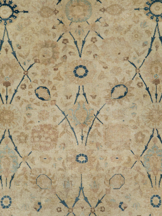 Antique Persian Tabriz Small Room Size Carpet, No.19058 - Galerie Shabab