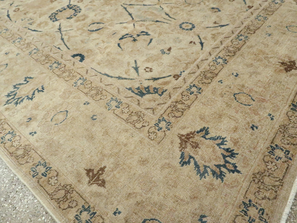 Antique Persian Tabriz Small Room Size Carpet, No.19058 - Galerie Shabab