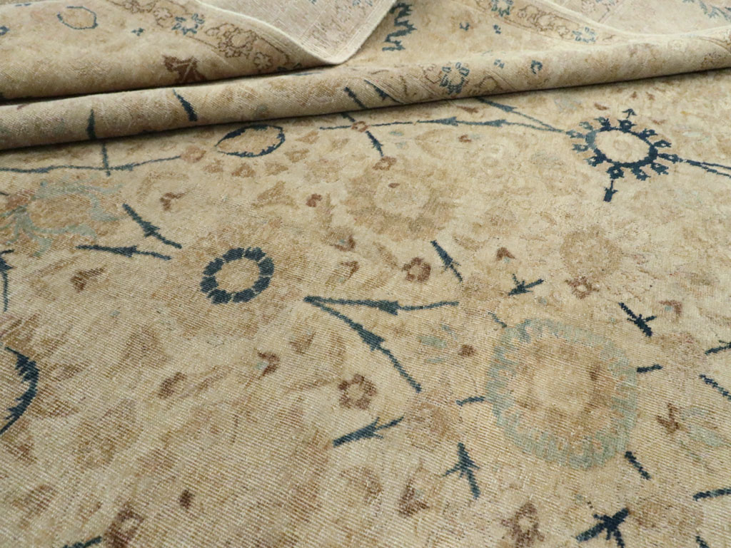 Antique Persian Tabriz Small Room Size Carpet, No.19058 - Galerie Shabab