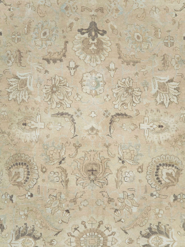 Vintage Persian Tabriz Room Size Carpet, No.19072 - Galerie Shabab