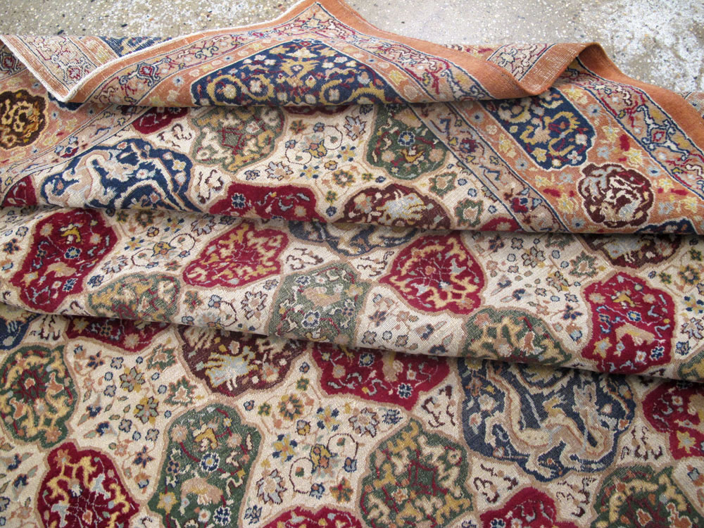 Antique Indian Lahore Carpet, No.19073 - Galerie Shabab