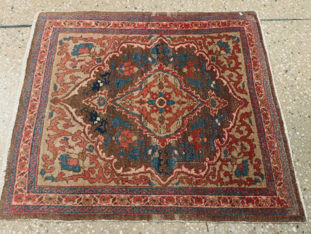 Antique Persian Tabriz Hagi Jalili Rug, No.19074 - Galerie Shabab