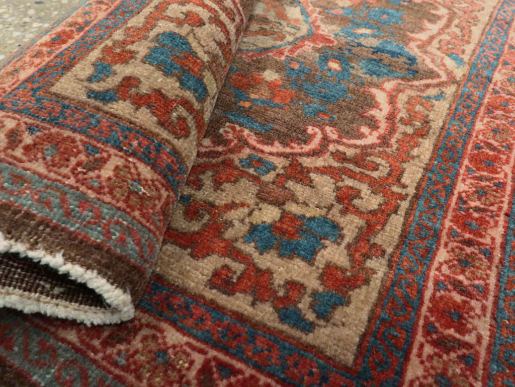 Antique Persian Tabriz Hagi Jalili Rug, No.19074 - Galerie Shabab