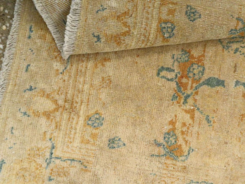 Antique Persian Tabriz Hagi Jalili Rug, No.19075 - Galerie Shabab