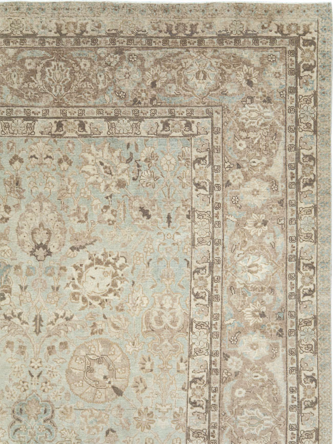 Vintage Persian Tabriz Room Size Carpet, No.19083 - Galerie Shabab