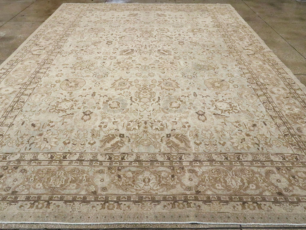 Vintage Persian Tabriz Room Size Carpet, No.19083 - Galerie Shabab
