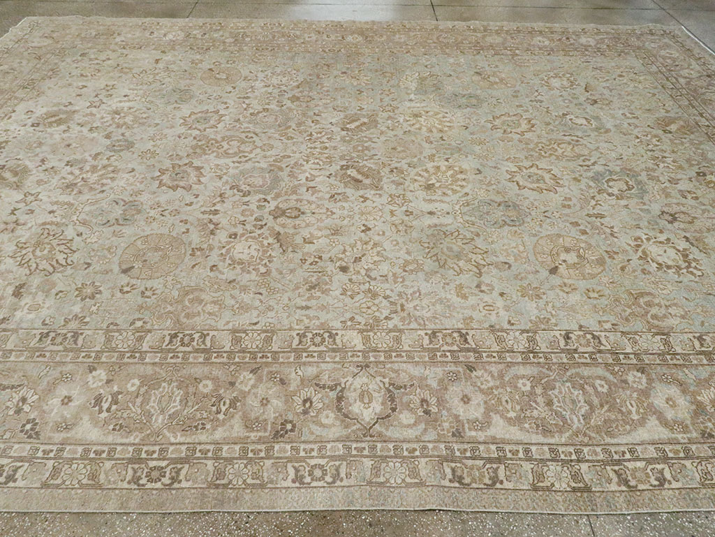 Vintage Persian Tabriz Room Size Carpet, No.19083 - Galerie Shabab