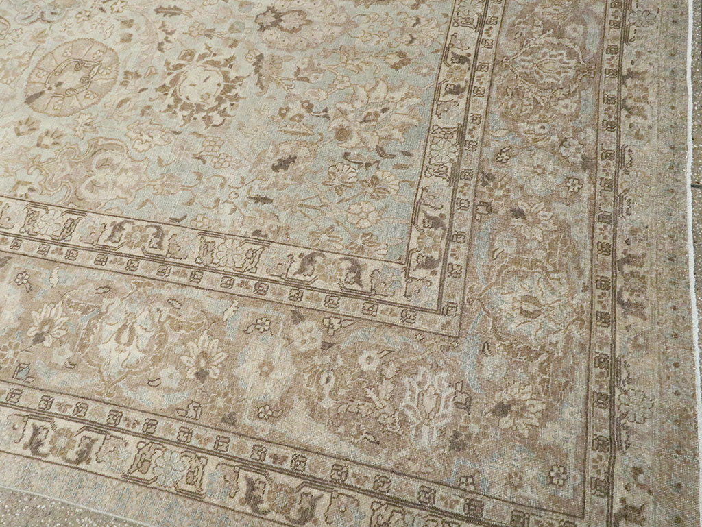 Vintage Persian Tabriz Room Size Carpet, No.19083 - Galerie Shabab