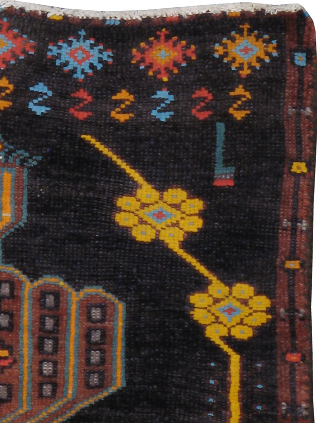 Antique Persian Kurdish Rug, No.19086 - Galerie Shabab