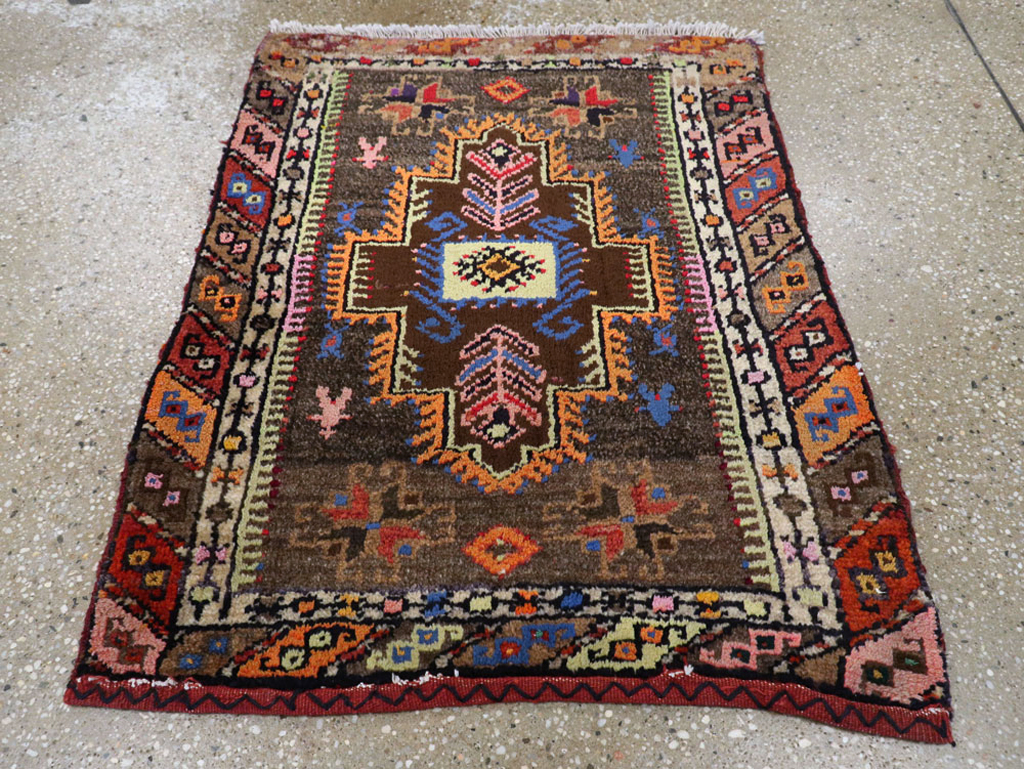 Antique Persian Kurdish Rug, No.19087 - Galerie Shabab