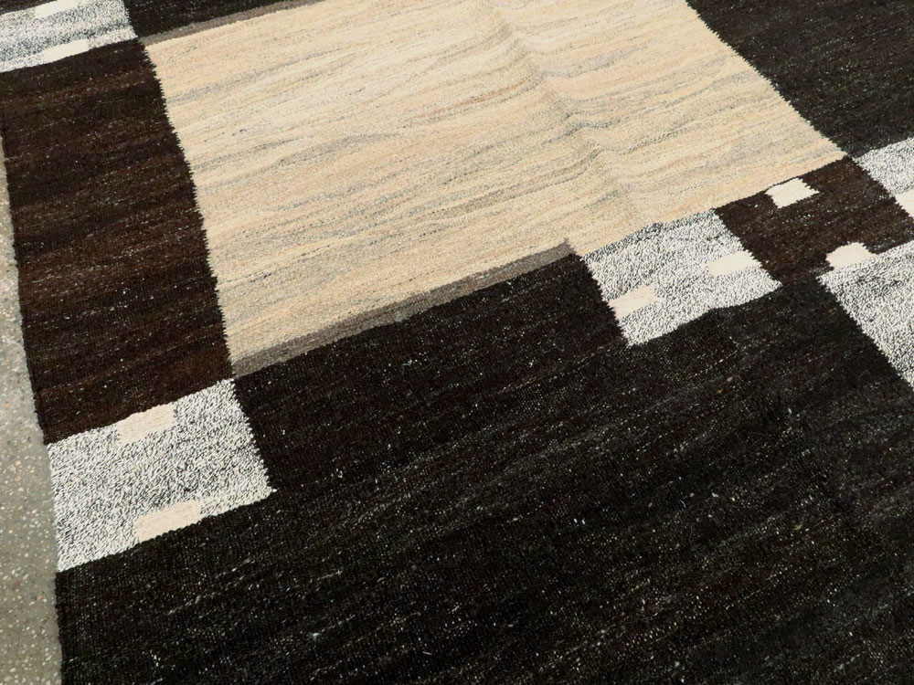 Vintage Turkish Flatweave Kilim, No.19093 - Galerie Shabab