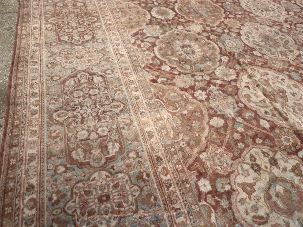 Antique Persian Lavar Kerman Carpet, No.19100 - Galerie Shabab