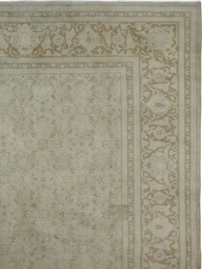 Antique Persian Tabriz Carpet, No.19104 - Galerie Shabab