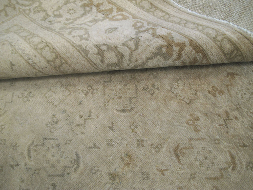 Antique Persian Tabriz Carpet, No.19104 - Galerie Shabab