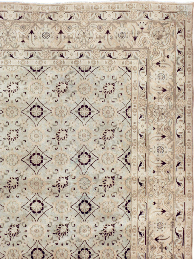 Antique Persian Mashad Carpet, No.19115 - Galerie Shabab