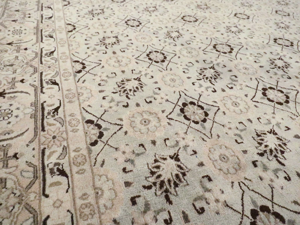 Antique Persian Mashad Carpet, No.19115 - Galerie Shabab