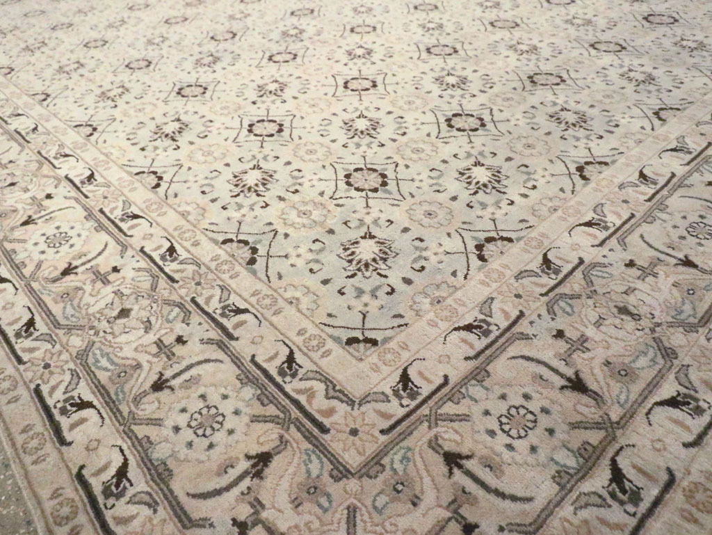 Antique Persian Mashad Carpet, No.19115 - Galerie Shabab