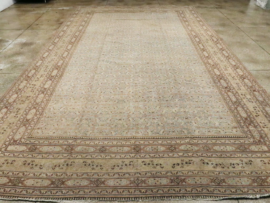 Antique Persian Dorokhsh Carpet, No.19139 - Galerie Shabab