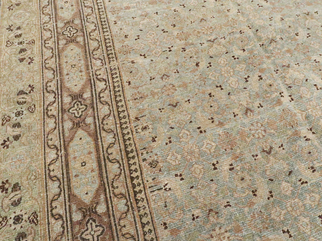 Antique Persian Dorokhsh Carpet, No.19139 - Galerie Shabab