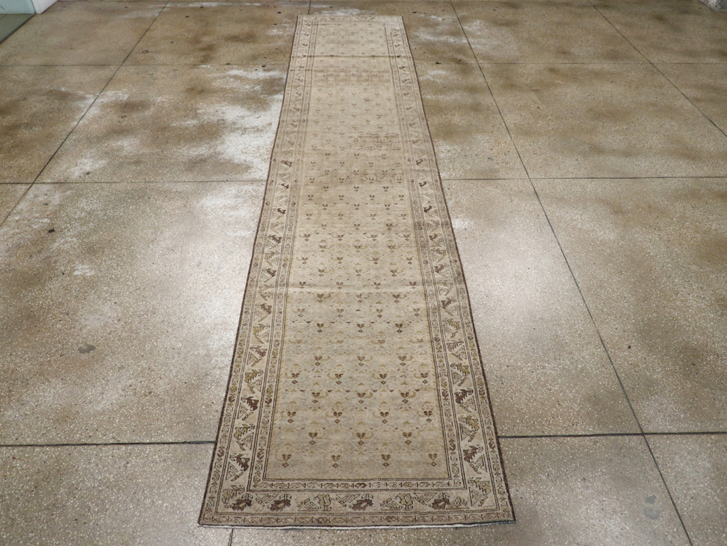 Vintage Persian Malayer Runner, No.19154 - Galerie Shabab
