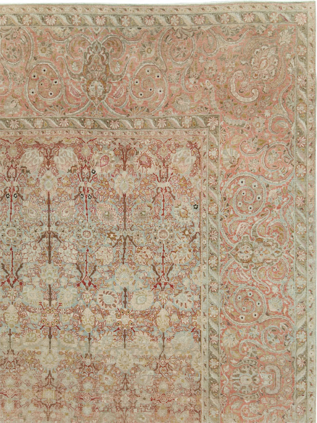Antique Persian Isfahan Large Room Size Carpet, No.19160 - Galerie Shabab