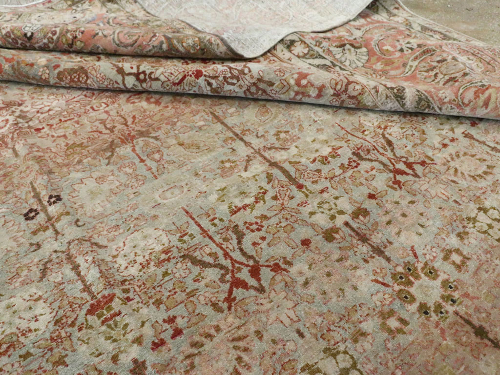 Antique Persian Isfahan Large Room Size Carpet, No.19160 - Galerie Shabab