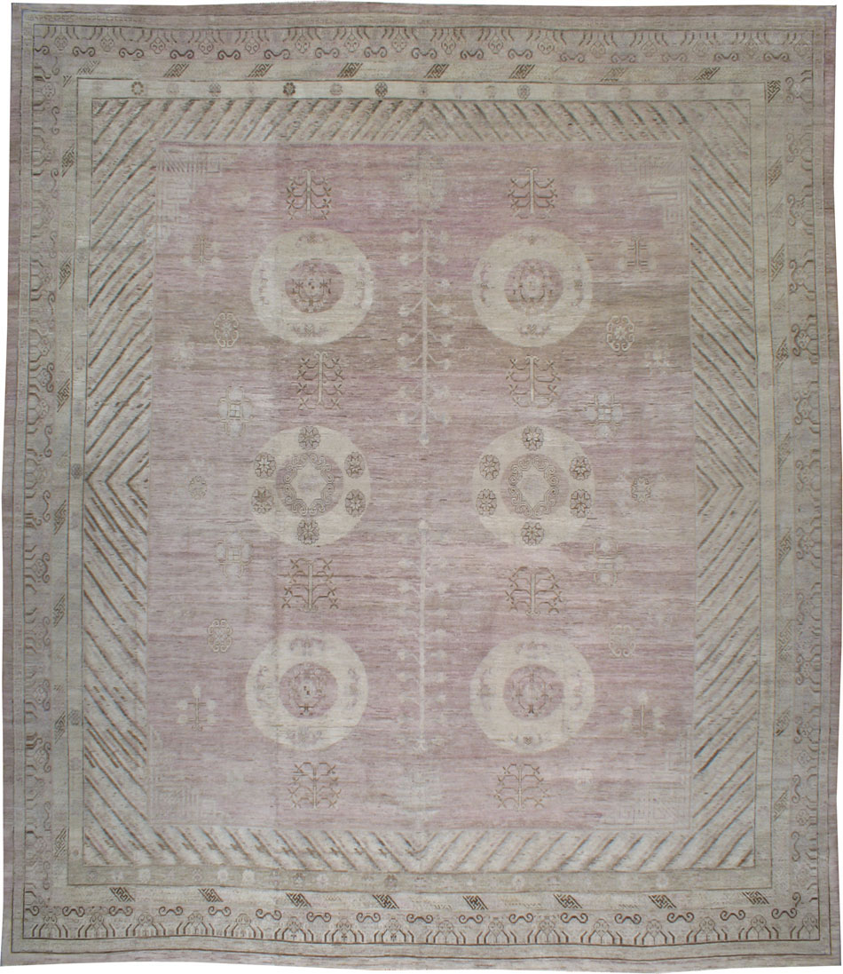 Vintage Khotan Carpet, No.19163 - Galerie Shabab