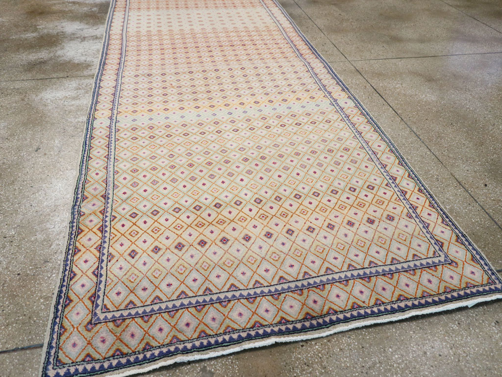 Vintage Persian Kashan Deco Wide Gallery Runner, No.19196 - Galerie Shabab