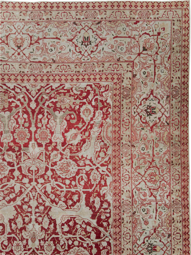 Antique Persian Tabriz Carpet, No.19199 - Galerie Shabab