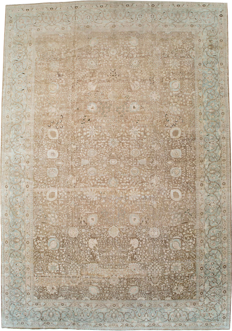 Antique Persian Tabriz Carpet, No.19200 - Galerie Shabab