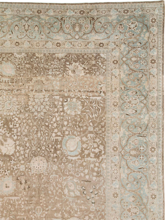 Antique Persian Tabriz Carpet, No.19200 - Galerie Shabab