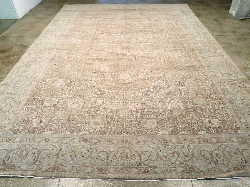 Antique Persian Tabriz Carpet, No.19200 - Galerie Shabab