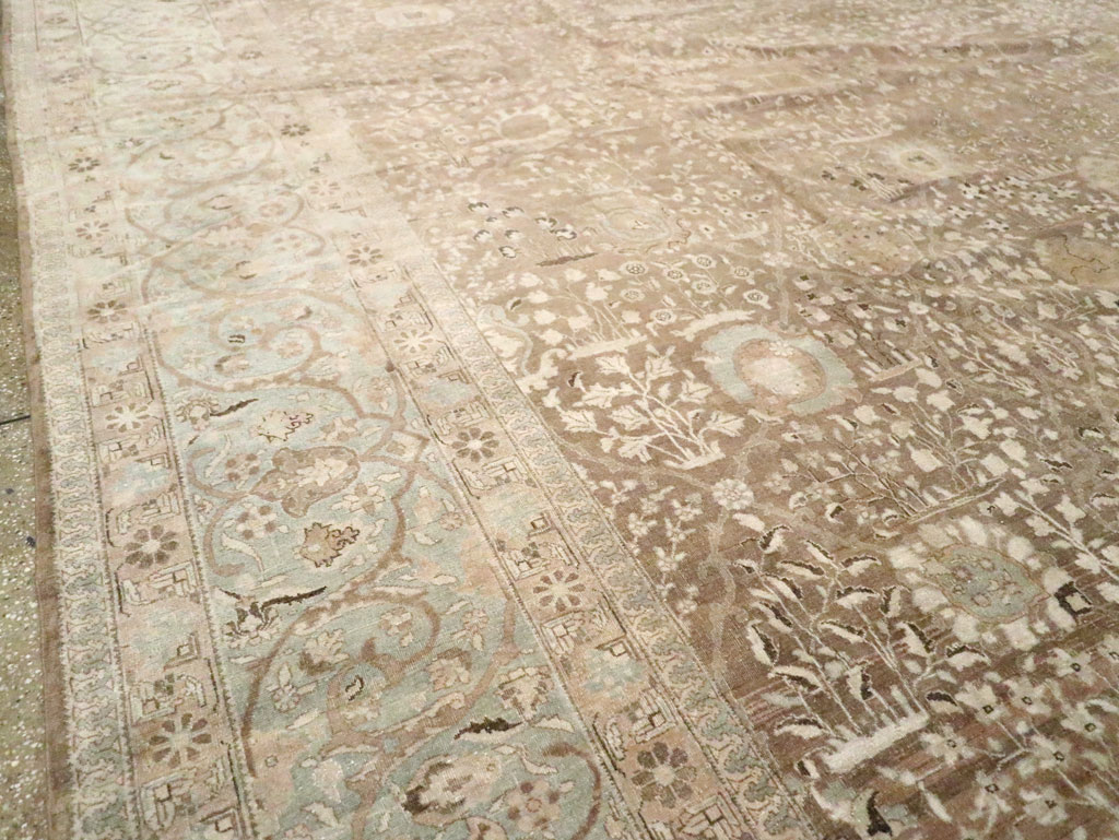 Antique Persian Tabriz Carpet, No.19200 - Galerie Shabab