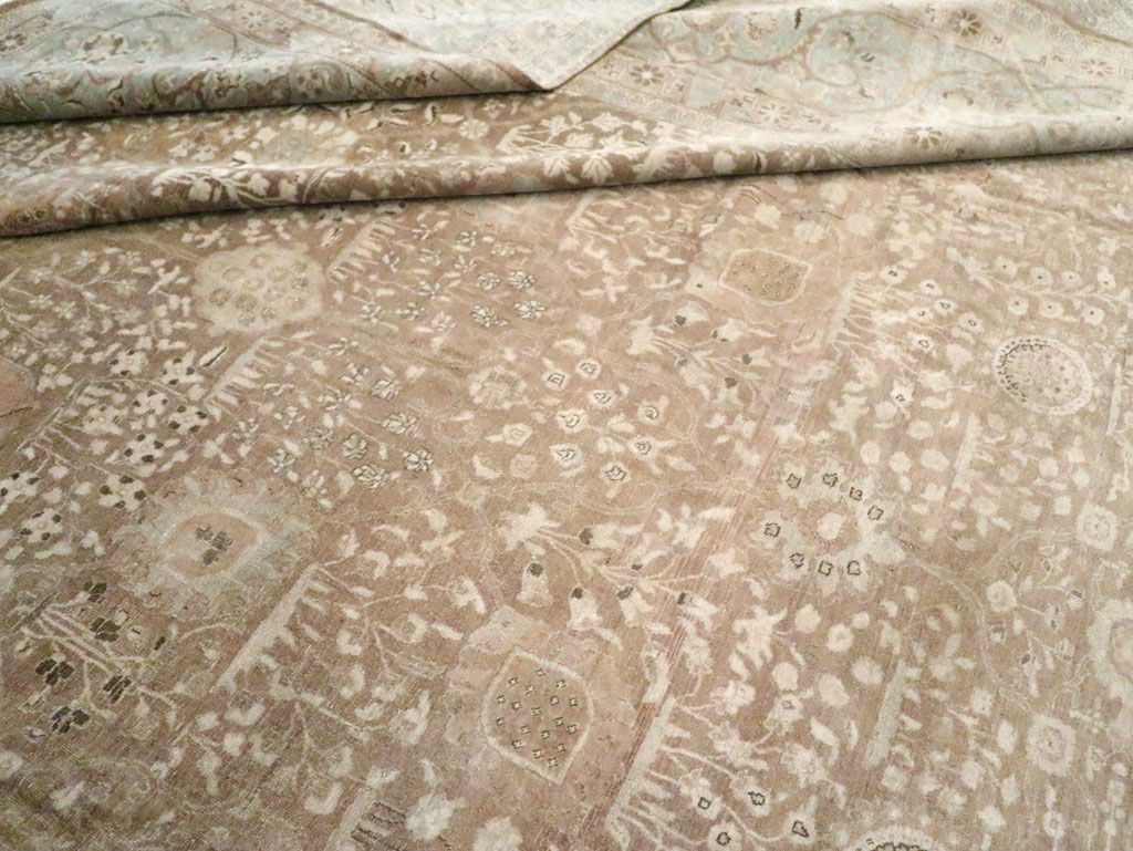 Antique Persian Tabriz Carpet, No.19200 - Galerie Shabab