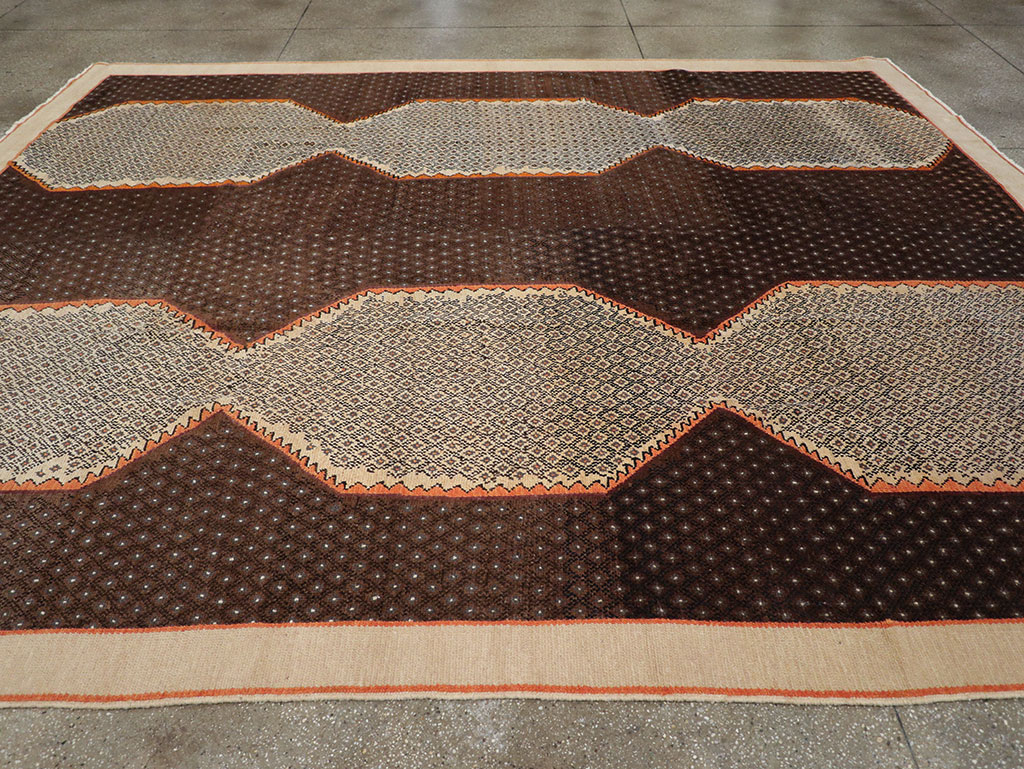 Vintage Turkish Anatolian Room Size Carpet, No.19214 - Galerie Shabab