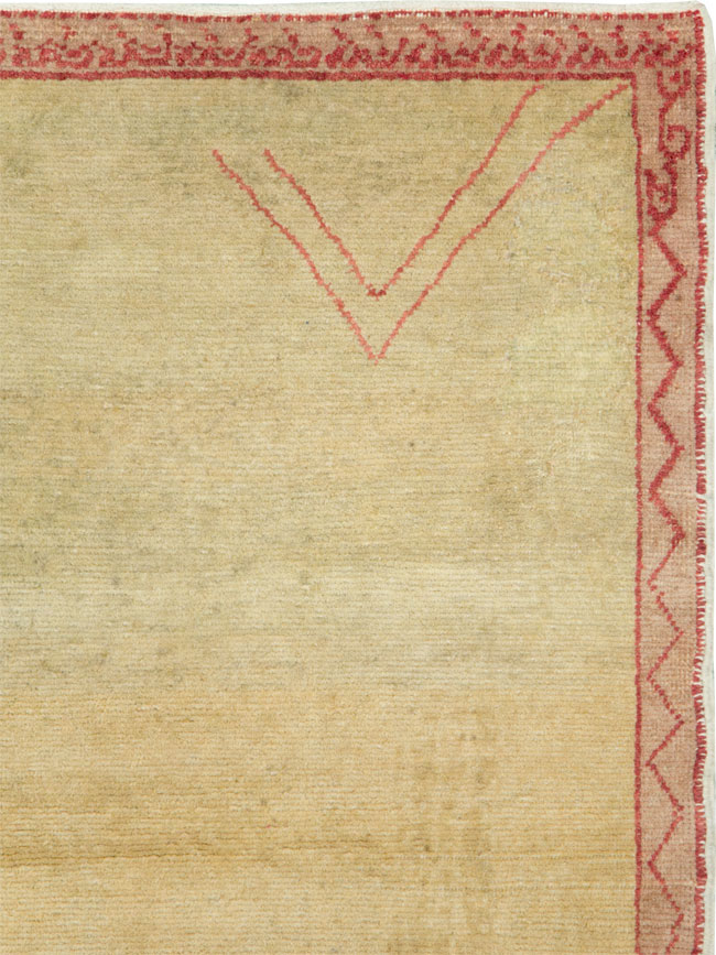 Vintage Turkish Anatolian Rug, No.19220 - Galerie Shabab