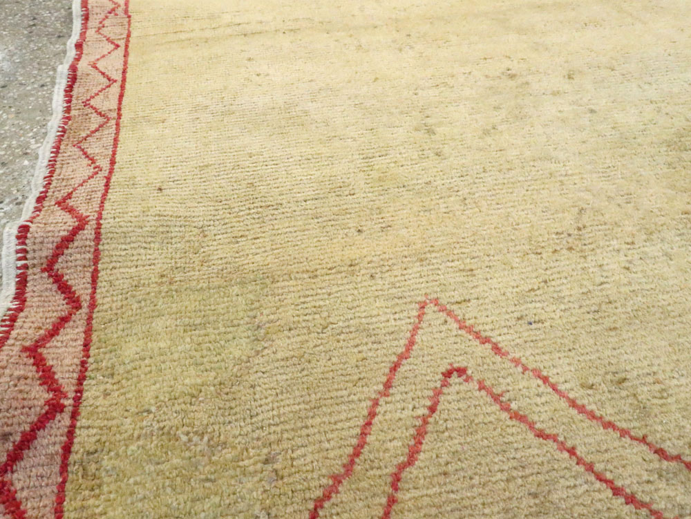 Vintage Turkish Anatolian Rug, No.19220 - Galerie Shabab