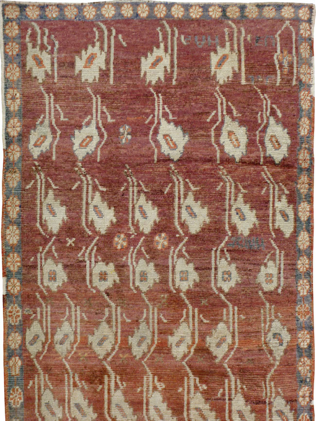 Vintage Turkish Anatolian Small Runner, No.19224 - Galerie Shabab