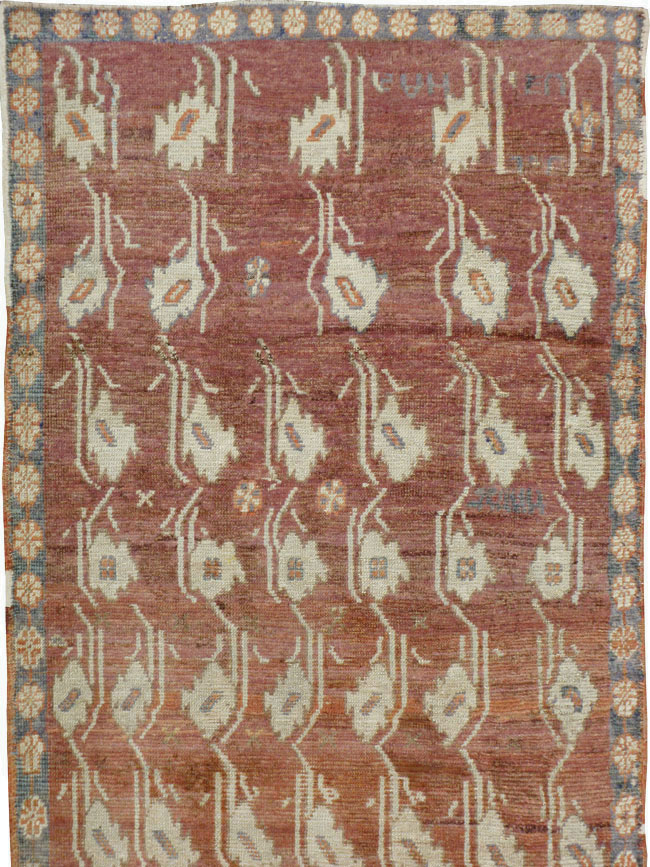 Vintage Turkish Anatolian Small Runner, No.19224 - Galerie Shabab