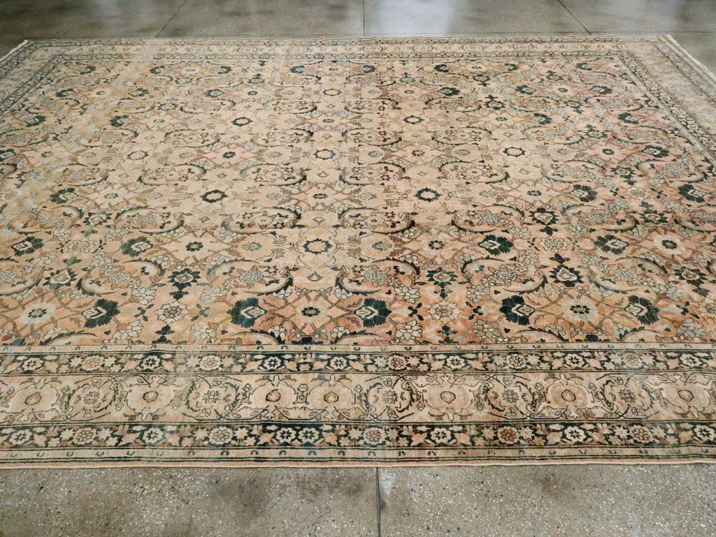 Antique Persian Lavar Kerman Carpet, No.19237 - Galerie Shabab