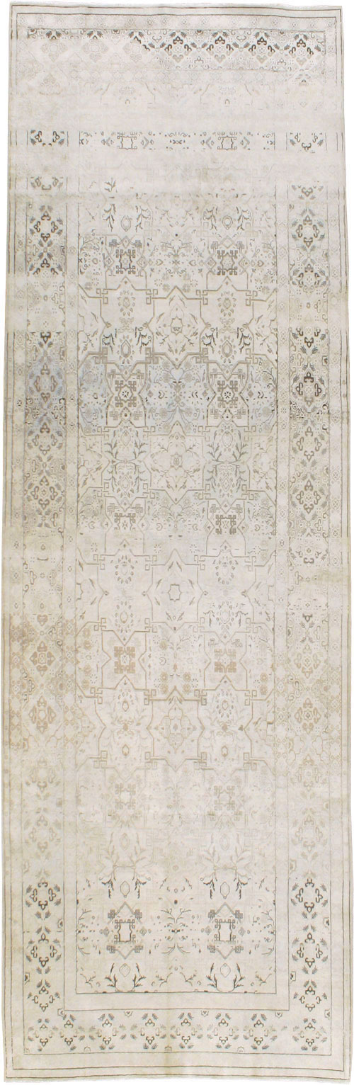 Vintage Persian Tabriz Wide Runner, No.19239 - Galerie Shabab